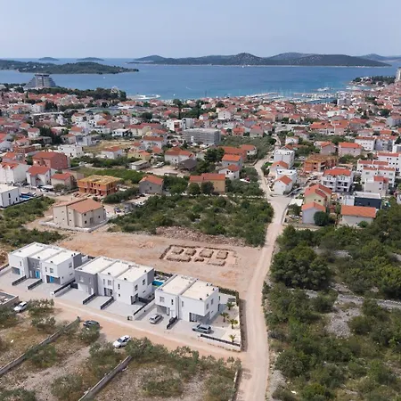 Joja Luxury With Private Pool Villa